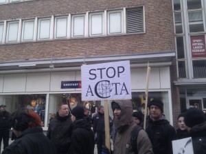 Stop ACTA mit Friedenstaube